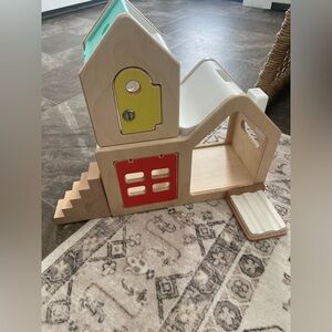 Lovevery Modular Playhouse- The Observer Kit